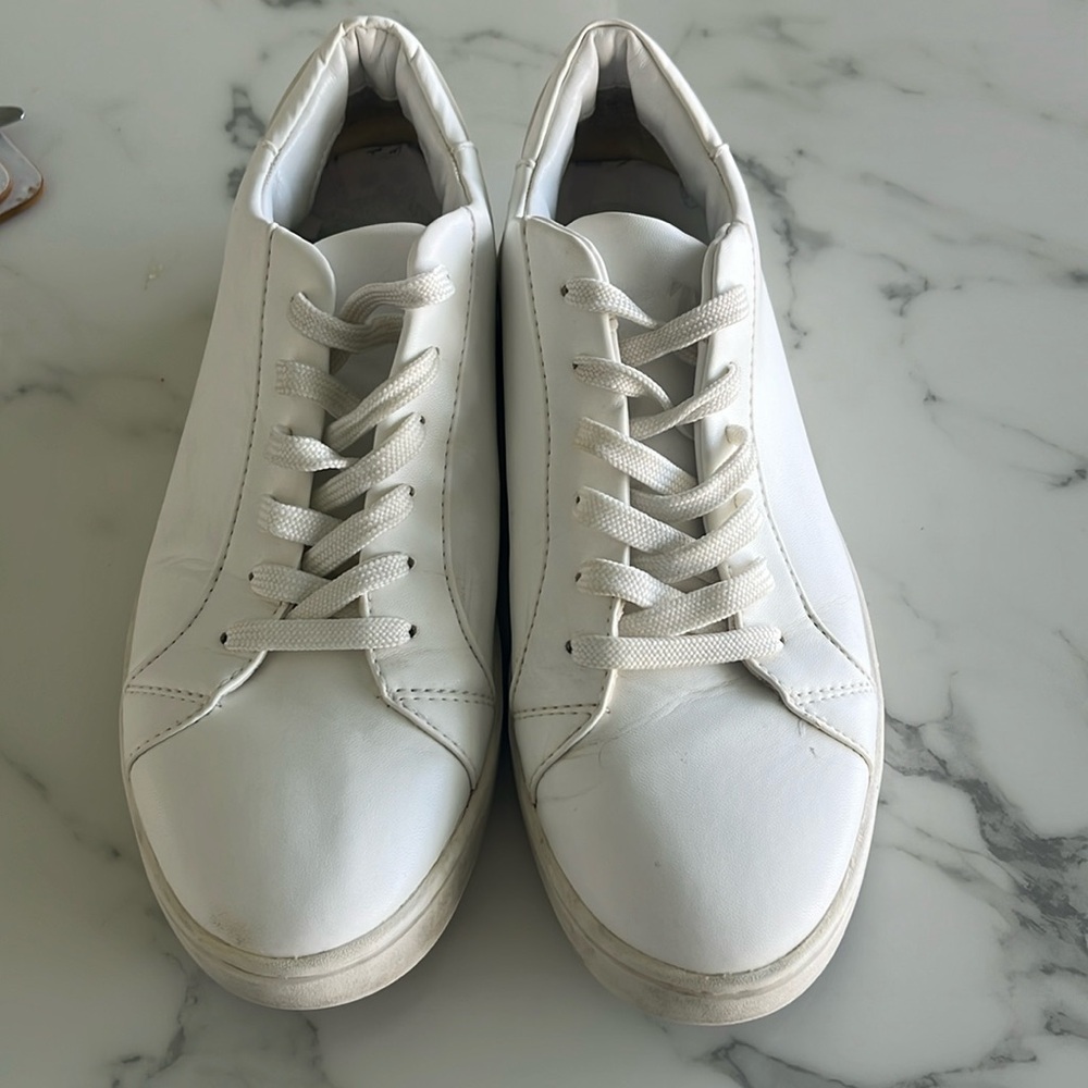 Thousand Fell Lace Up Vegan Leather Sneakers, Women's 8.5 (White/Grey)